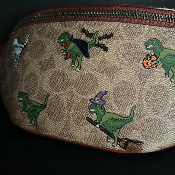 NWT Rare Coach Rexy Halloween Charter Belt Bag 7 Signature Canvas Print Purse - Picture 5 of 11